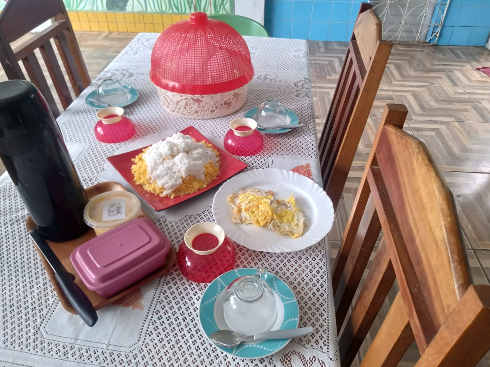 ☕ Café da Manhã Paraense — Pousada Tia Neguinha